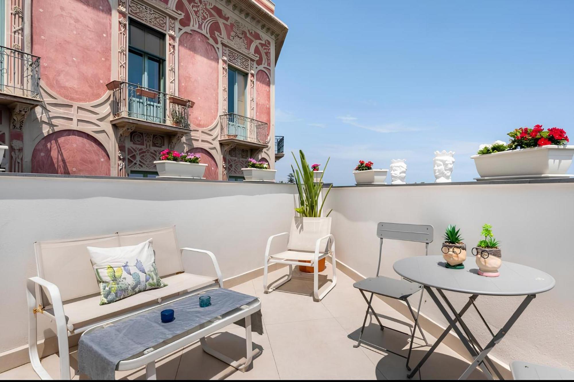 Mare Damuri Con Terrazza Vista Mare Leilighet Catania Eksteriør bilde